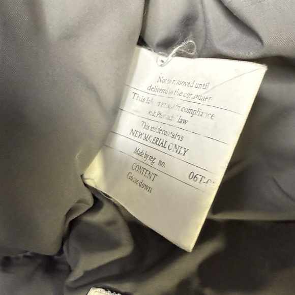 PATAGONIA Puffer Full Zip Jacket Kids Size Large Black Goose Down - Picture 13 of 16